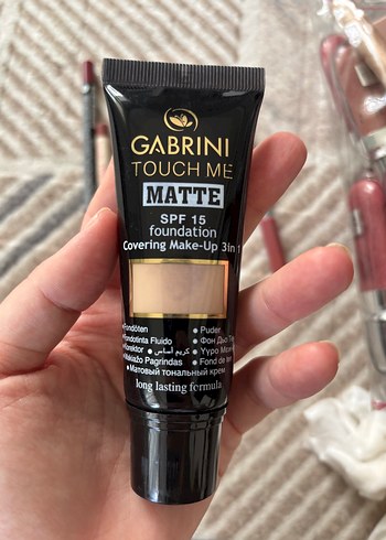 Gabrini Touch Me Mat Fondöten SPF15 Bej