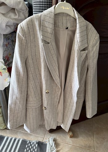Trendyol & Milla Bej Çizgili Kadın Keten Blazer Ceket