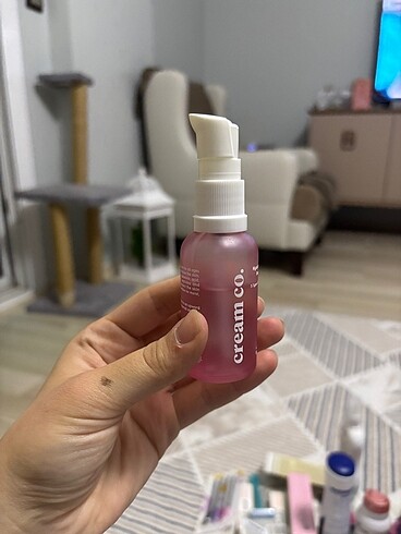 La Roche Posay Cream co peptit serum pembe