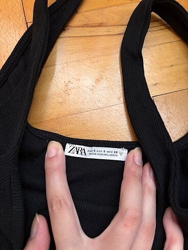 Zara Zara askılı üst