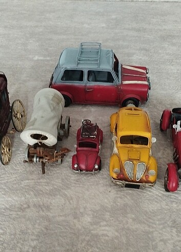 Metal diecast oyuncak araba koleksiyon demir arabalar
