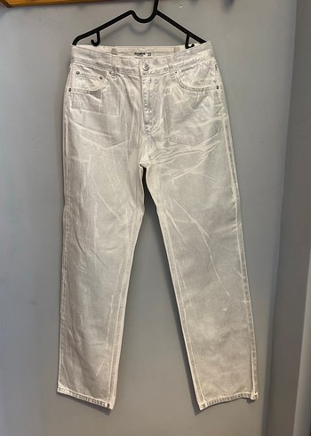 Beyaz Regular Fit Denim Kadın Jean