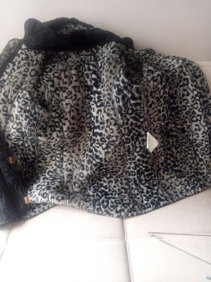 Siyah Kadın Midi Boy Sıcak Kış Montu - Görsel 4