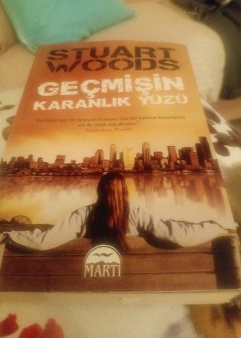 Geçmişin Karanlık Yüzü - Stuart Woods - Görsel 2