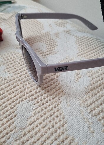Vans güneş gözlüğü