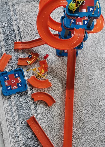 Mavi ve Renkli Yarış Pisti Oyuncağı - Görsel 6