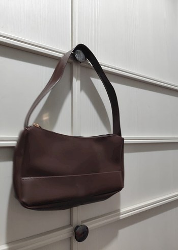 Kahverengi Deri Tokalı Kadın Çantası - Görsel 2