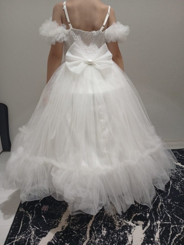 Beyaz Drapeli Straplez Kız Çocuk Abiye - Görsel 3