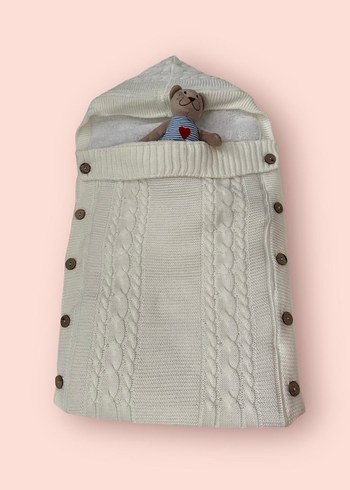 Beyaz Örgü Bebek Kundak - Görsel 3