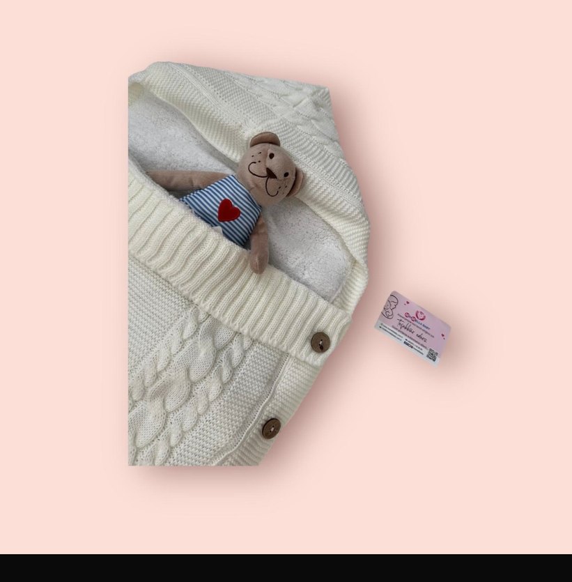 Beyaz Örgü Bebek Kundak - Görsel 4