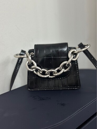 Stradivarius Askılı çanta minik