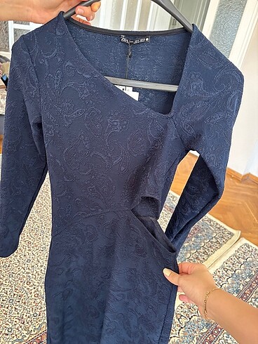 xs Beden Zara elbise