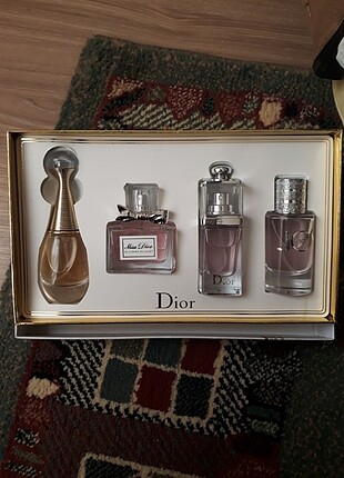 Dior parfüm seti