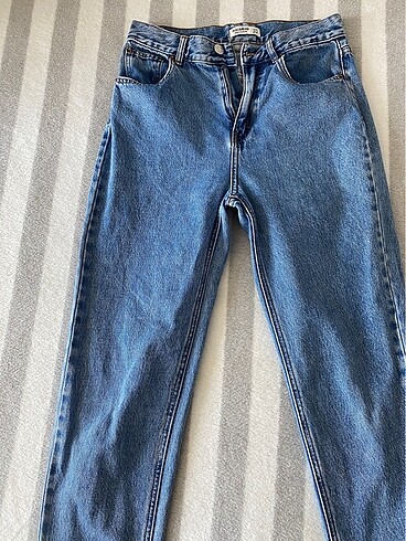 Pull and Bear Kadın jean
