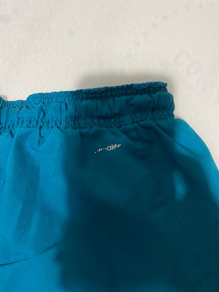 Erkek Parlak Mavi Şort - Görsel 3