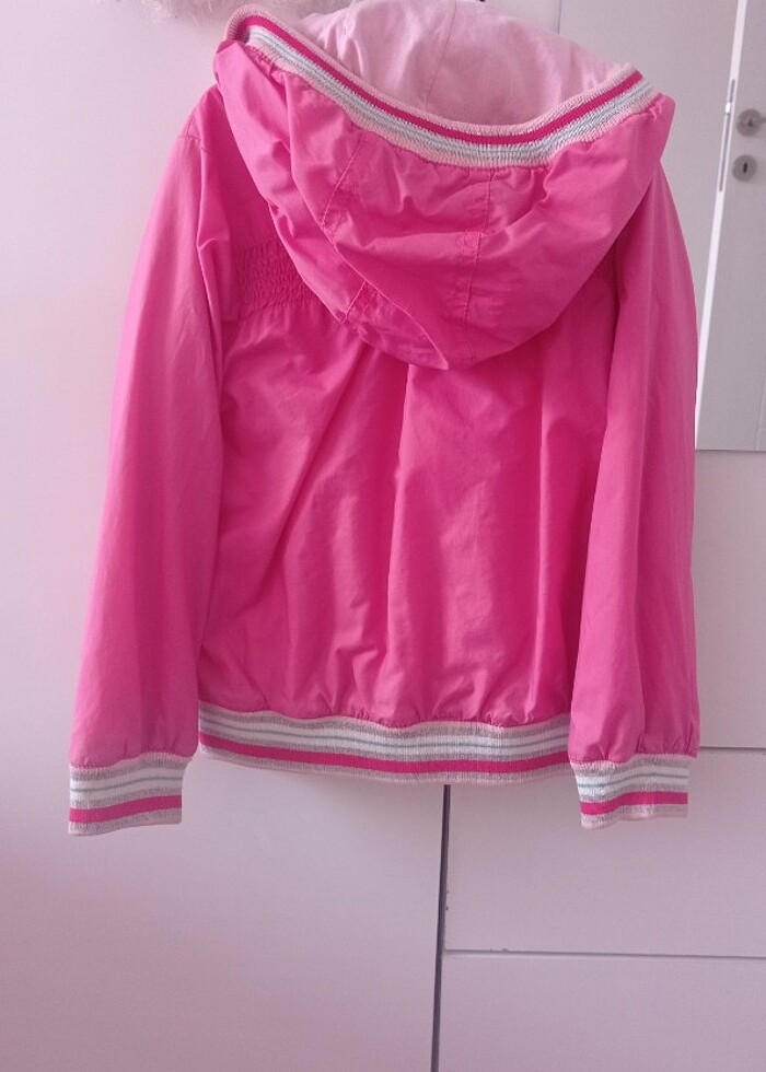 LC Waikiki yağmurluk  - Görsel 2