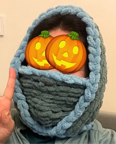 PUFFY BALAKLAVA