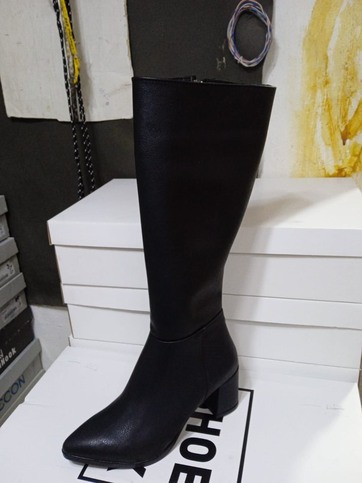 Siyah Deri Dizüstü Stiletto Topuklu Çizme - Görsel 3