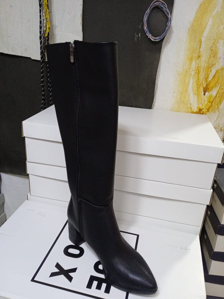 Siyah Deri Dizüstü Stiletto Topuklu Çizme - Görsel 4