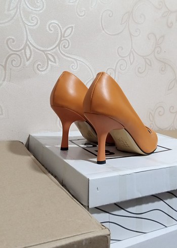 turuncu Minimalist Stiletto Topuklu Kadın Ayakkabı - Görsel 5