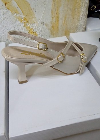 Bej Stiletto Topuklu Kadın Abiye Ayakkabı