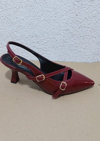Diğer Bordo Parlak Tokalı Stiletto Kadın Ayakkabı
