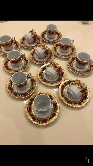 Beden 6+6 kişilik Kütahya porselen altın yaldızlı fincan takımı.