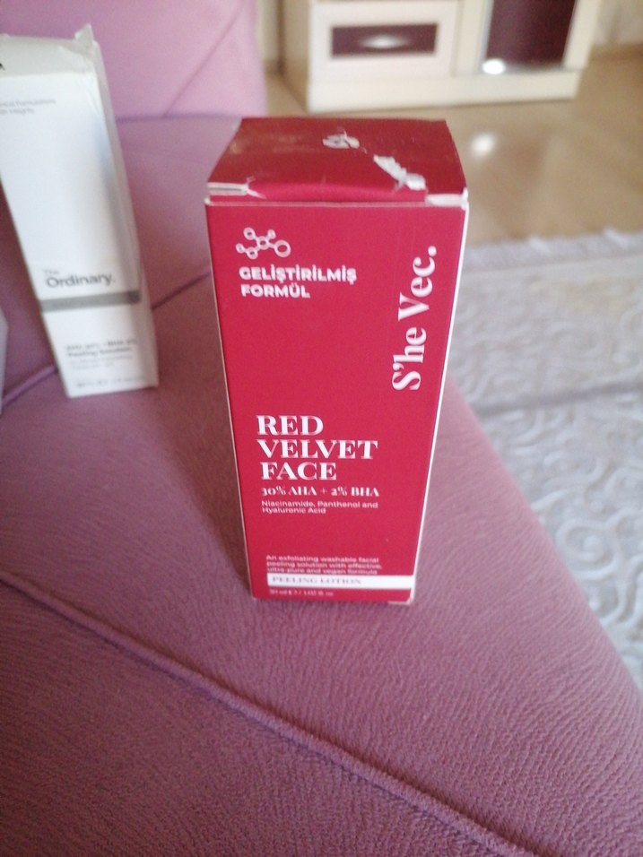 Red Velvet face  Kadın prüzsüz güzellik için - Görsel 3