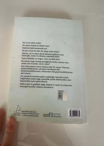 Süt Lekesi - Esra Ezmeci