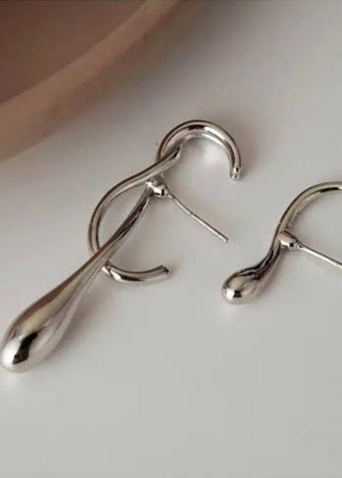 Asimetrik su damlası küpe - Görsel 2