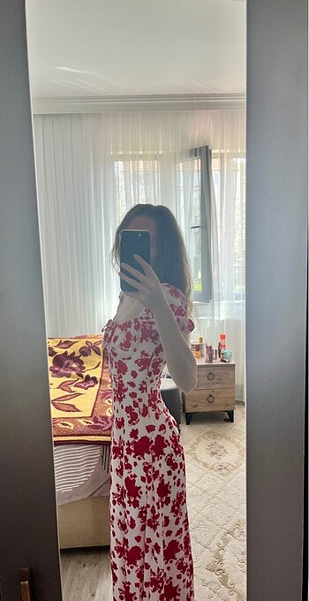 34 Beden beyaz Renk Beyaz pembe çiçekli uzun elbise