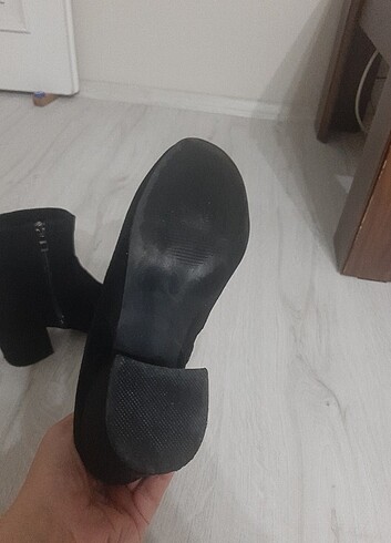 38 Beden siyah Renk İnci çizme