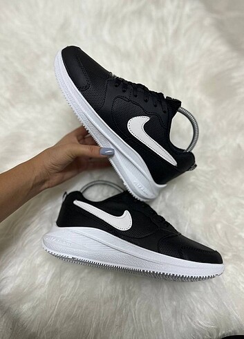 Nike spor ayakkabı 