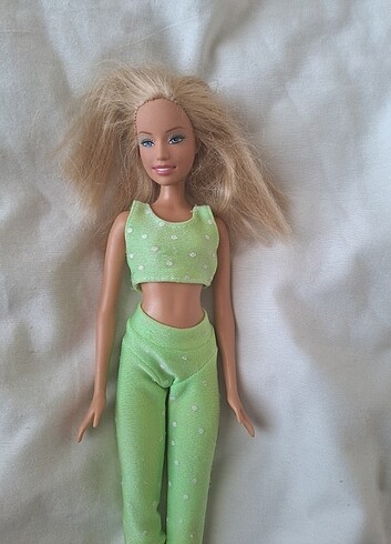 Vintage et bacaklı barbie