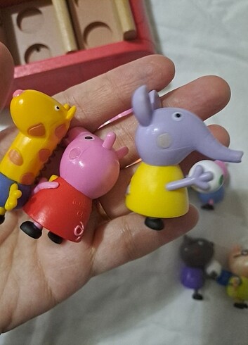  Beden Renk Peppa pig set