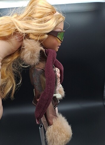 Beden Renk my scene chiling out barbie