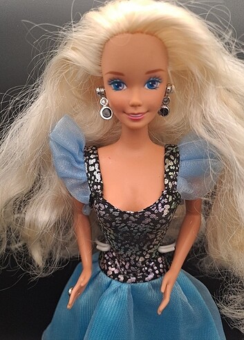 Barbie Steppin Out 1995