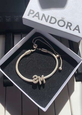 Pandora Yılan Zincirli Ayarlanabilir Bileklik ve 2 Harf Charm