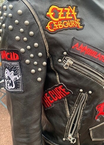 xs Beden siyah Renk Zara Patch Tasarım Zımbalı Kapüşonlu Vintage Deri Ceket
