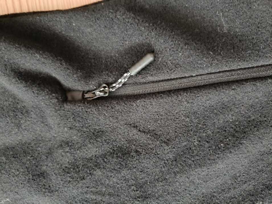 bjk Siyah Fermuarlı Erkek Polar Sweatshirt - Görsel 4