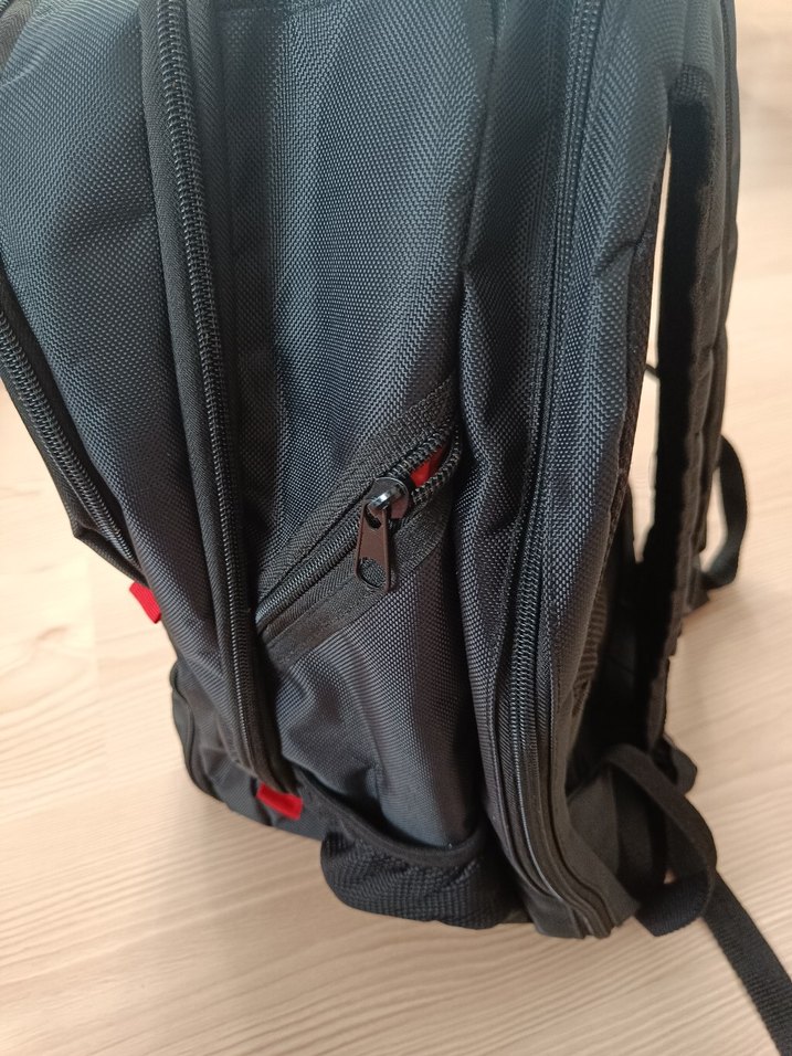 Beşiktaş büyük Siyah Sırt Çantası - Görsel 5