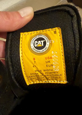 Siyah Caterpillar Bot - Görsel 4