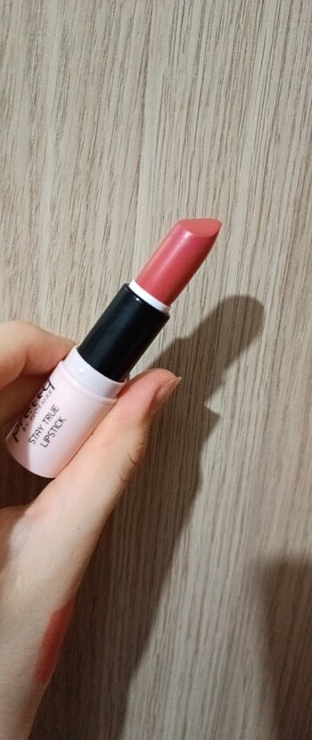 PRETTY BY FLORMAR RUJ 