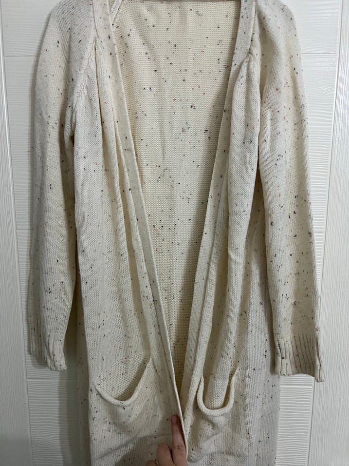 Uzun Beyaz Keten Örgü Hırka - Görsel 2