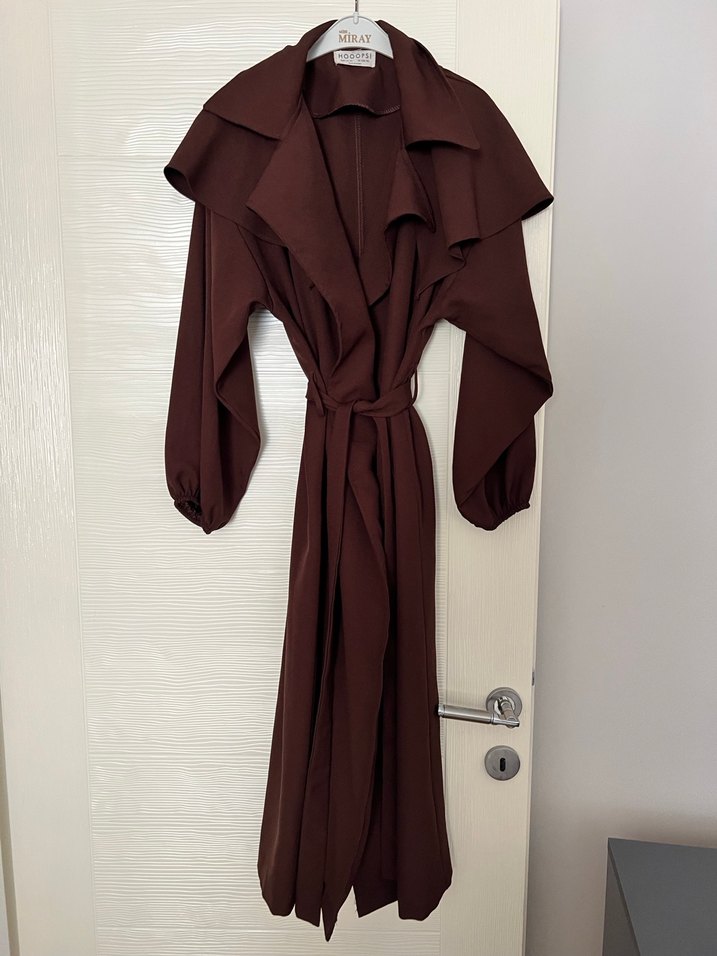 Kahverengi Uzun Kadın Trençkot - Görsel 4