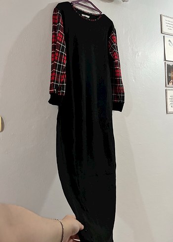 Uzun Siyah Kadın Elbise - Görsel 3