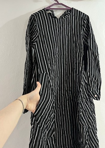 Siyah Beyaz Çizgili Uzun Keten - Görsel 2