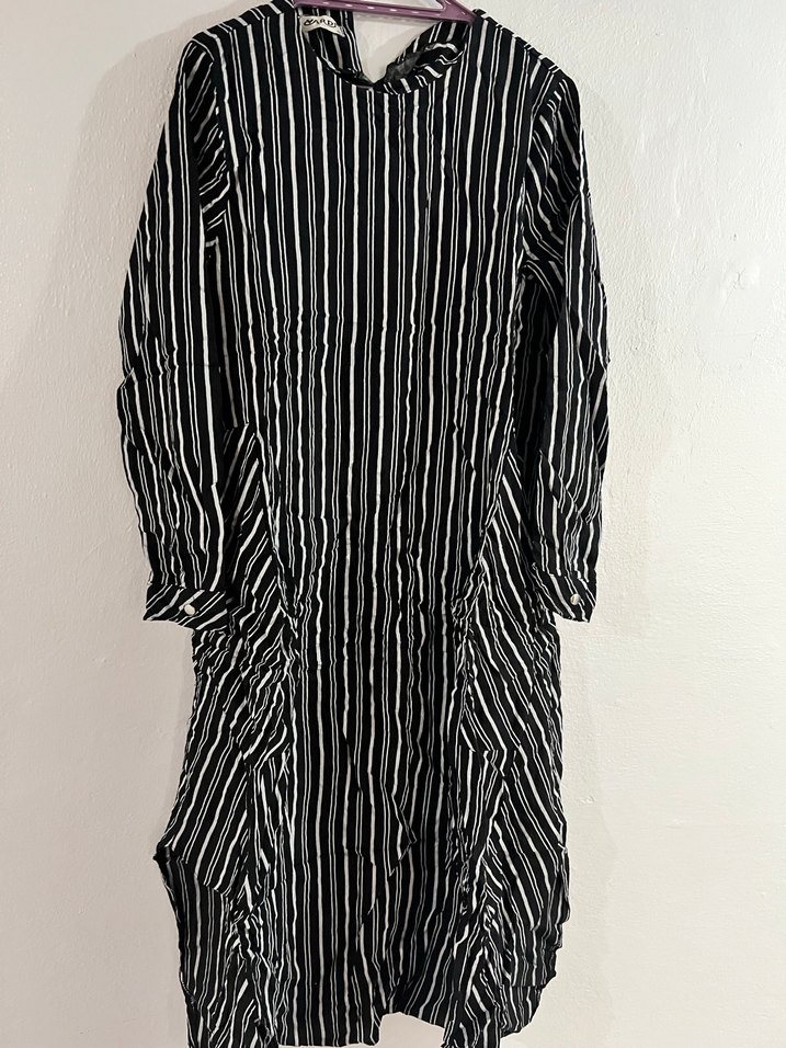 Siyah Beyaz Çizgili Uzun Keten - Görsel 3