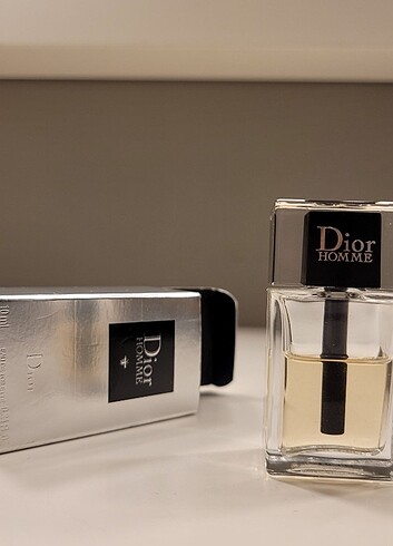 Dior minyatür parfum şişe