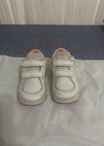 Kız Bebek Ayakkabı 23,5 Numara - Görsel 4